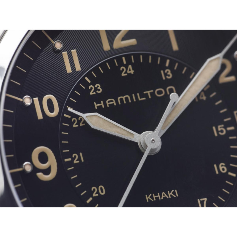 Hamilton Khaki Field Quartz H68551833 | Reloj Quartz de 40 mm con Esfera Negra y Correa de Cuero Beige