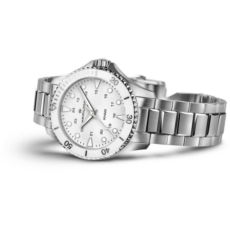 Reloj Hamilton Khaki Navy Scuba Quartz H82221110 – Reloj de cuarzo de 37 mm con esfera blanca y brazalete de acero inoxidable