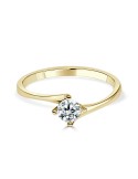 Solitario oro amarillo diamante creado 4 garras cruzado 0,30 ct.