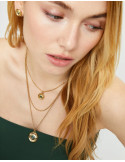 Collar UNOde50 Ser Intuitiva triple bañado en oro con cristal verde COL2042 | B&Couple