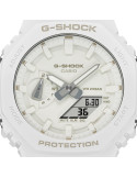 Reloj Casio G-Shock GA-2100-7A7ER | Diseño octogonal blanco | B&Couple