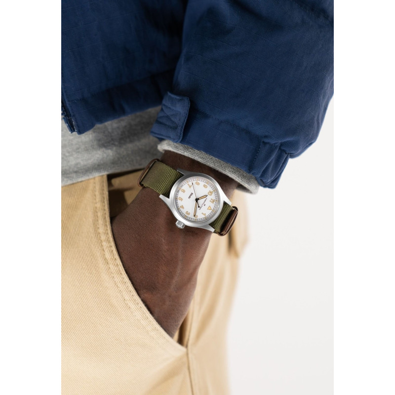 Reloj Hamilton Khaki Field Quartz 38 mm H69401910 | Cuarzo suizo, esfera blanca y correa NATO verde | Joyería Bellido
