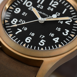Hamilton Khaki Field Bronce Cuerda Manual 38mm Esfera negra H69459530 - detalle
