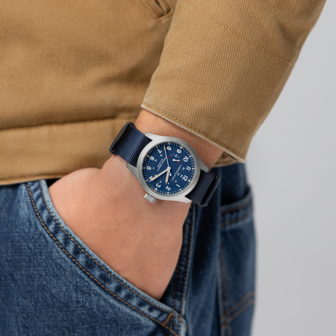 Hamilton Khaki Field Power Reserve Cuerda Manual H69509940