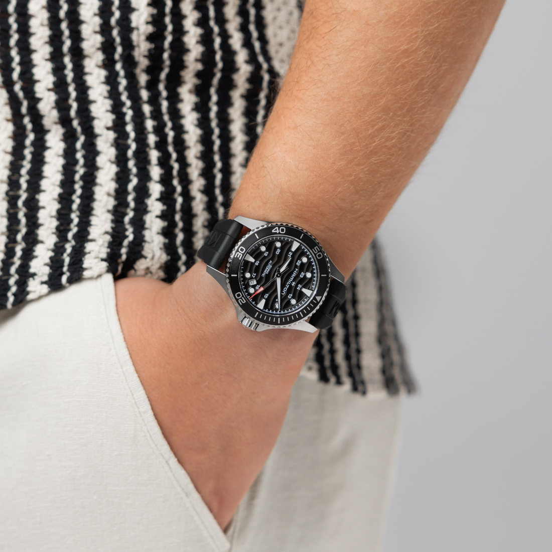 Hamilton Khaki Navy Scuba Auto 40mm H82415330 | Bellido