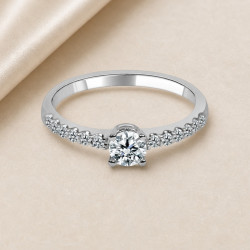 Solitario oro blanco · diamante de laboratorio 0,30 ct