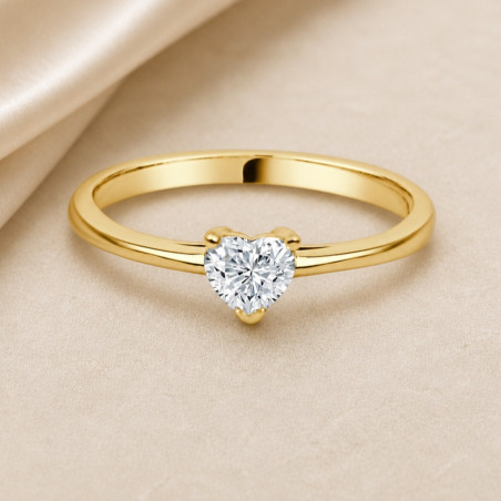 Solitario corazón oro amarillo · diamante natural 0,30 ct