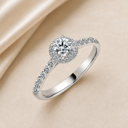 Solitario oro blanco halo de talla redonda · vista en tres cuartos, diamante natural 0,30 ct | Joyería Bellido