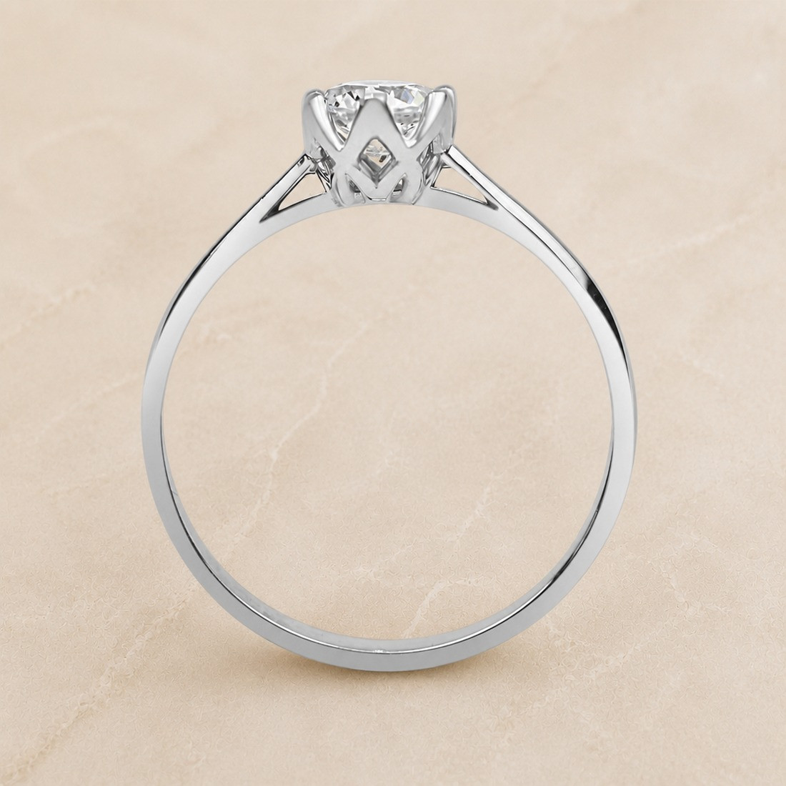 Solitario oro blanco de seis garras · perfil del engaste, diamante natural 0,50 ct | Joyería Bellido