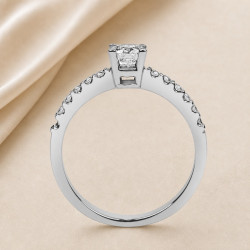 Solitario oro blanco con diamantes en el brazo · perfil del engaste, diamante natural 0,50 ct | Joyería Bellido