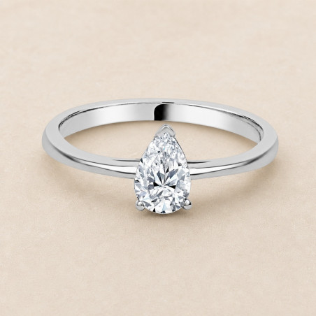 Solitario oro blanco de talla pera · diamante natural 0,50 ct | Joyería Bellido
