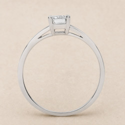 Solitario oro blanco de talla esmeralda · perfil del engaste, diamante natural 0,70 ct | Joyería Bellido