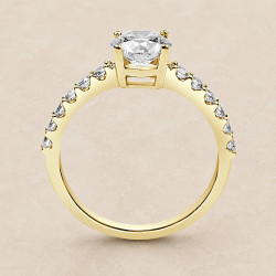 Solitario oro amarillo con diamantes en el brazo · perfil del engaste, diamante natural 1,00 ct | Joyería Bellido