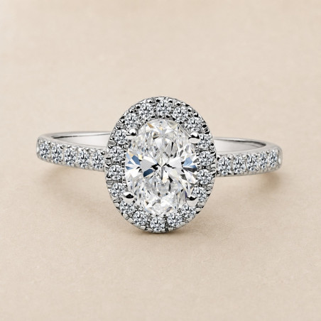 Solitario oro blanco halo de talla oval · diamante natural 1,00 ct | Joyería Bellido