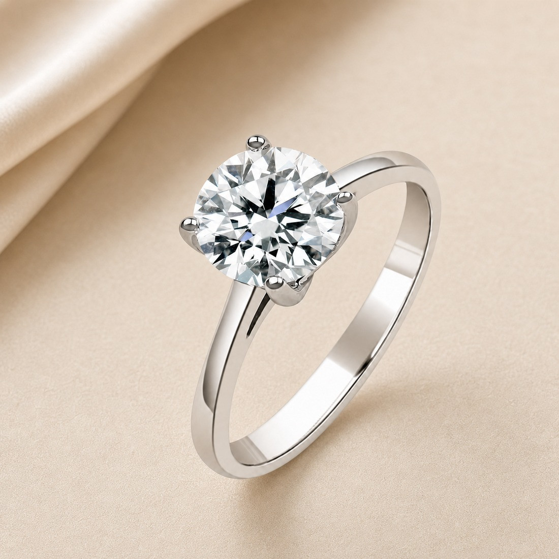 Solitario oro blanco de cuatro garras · vista en tres cuartos, diamante natural 1,50 ct | Joyería Bellido