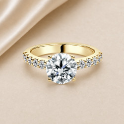 Solitario oro amarillo con diamantes en el brazo · diamante natural 2,00 ct | Joyería Bellido