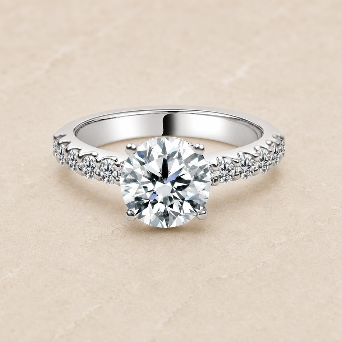 Solitario oro blanco con diamantes en el brazo · diamante natural 2,00 ct | Joyería Bellido