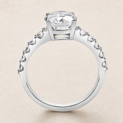 Solitario oro blanco con diamantes en el brazo · perfil del engaste, diamante natural 2,00 ct | Joyería Bellido