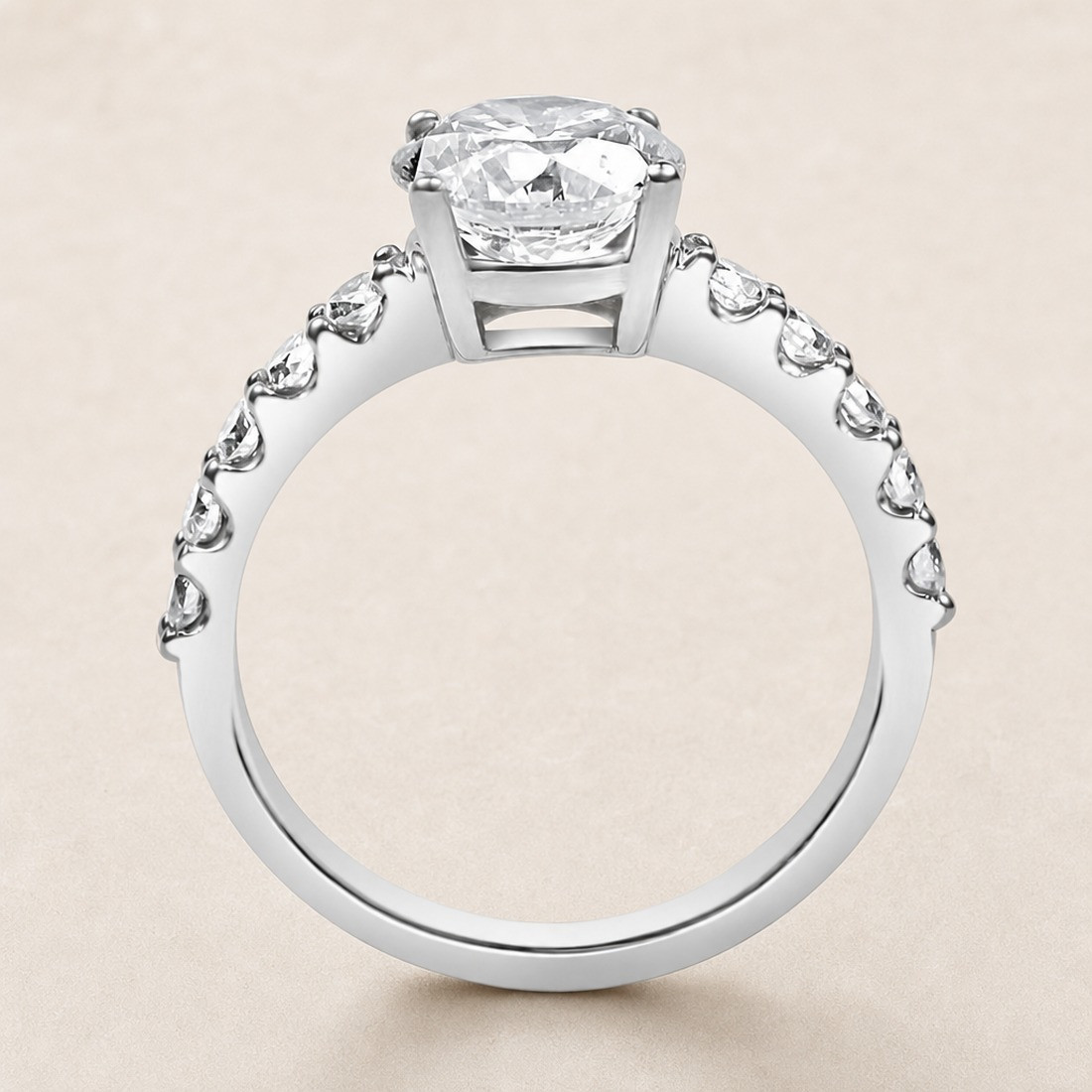 Solitario oro blanco con diamantes en el brazo · perfil del engaste, diamante natural 2,00 ct | Joyería Bellido